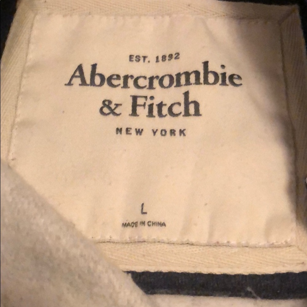 Abercrombie & Fitch Junior’s Sweatshirt Hoodie - Picture 3 of 4